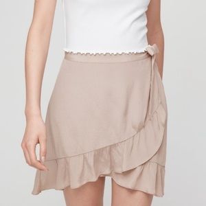 Aritzia Sunday Best Annely Skirt XS Concrete Beige
